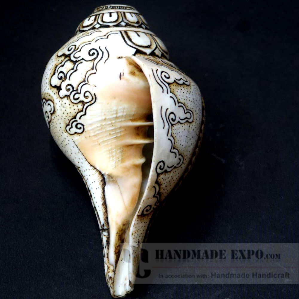 Niratama Jogini Carved Conch Shell