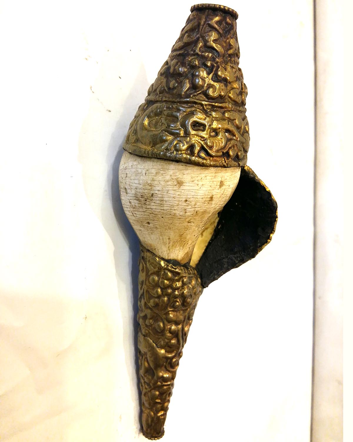 Small Tibetan Conch Shell With metal Setting