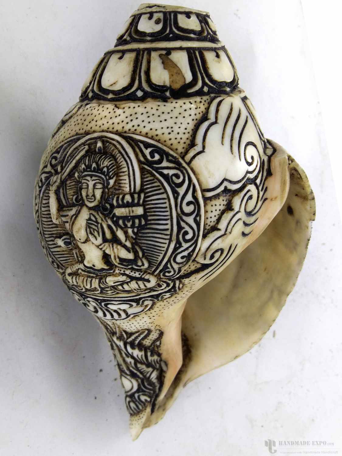 Padmapani Lokeshvara hand Carved, Conch Shell