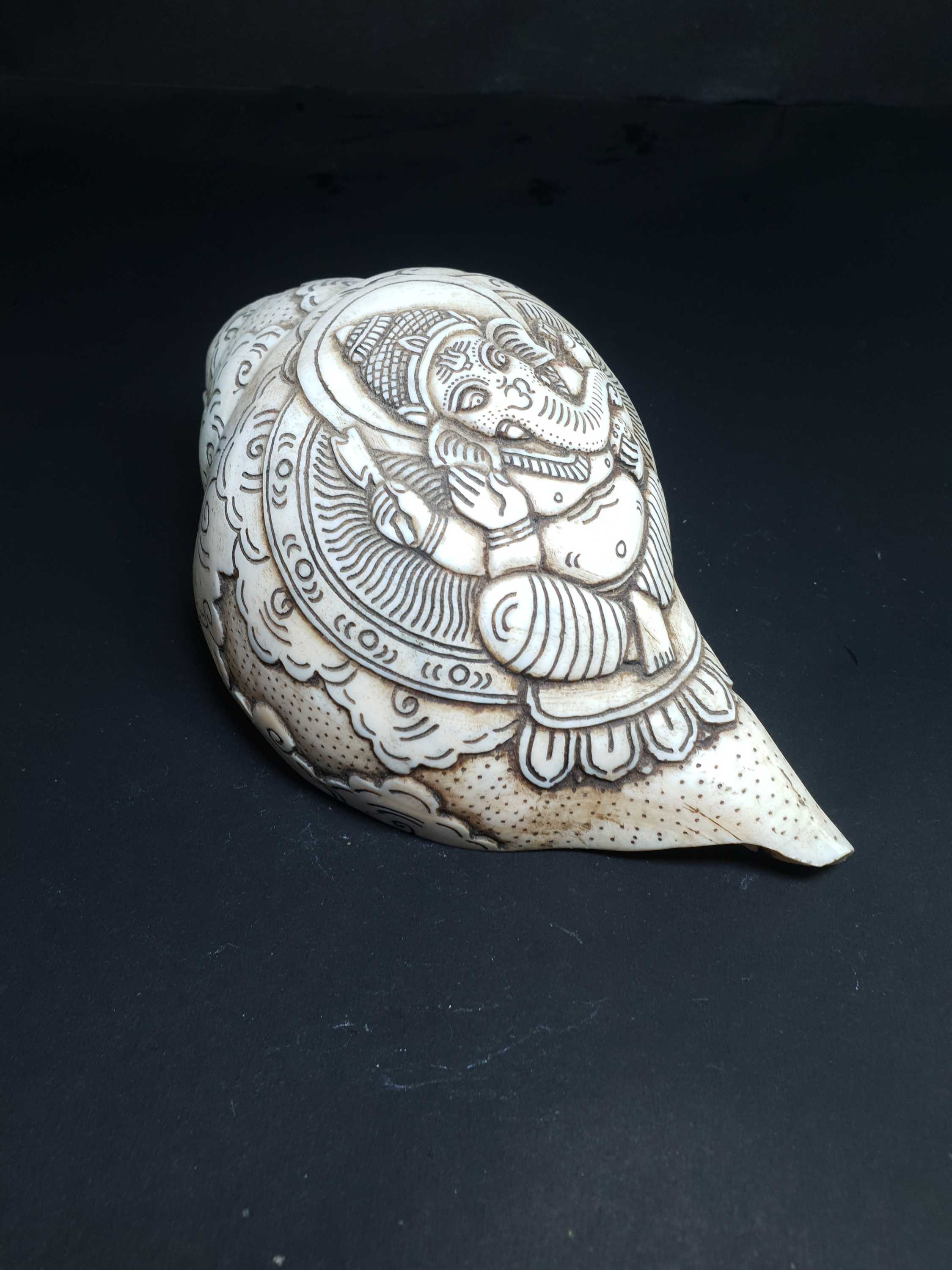Tibetan Conch Shell With Ganesh hand Carved