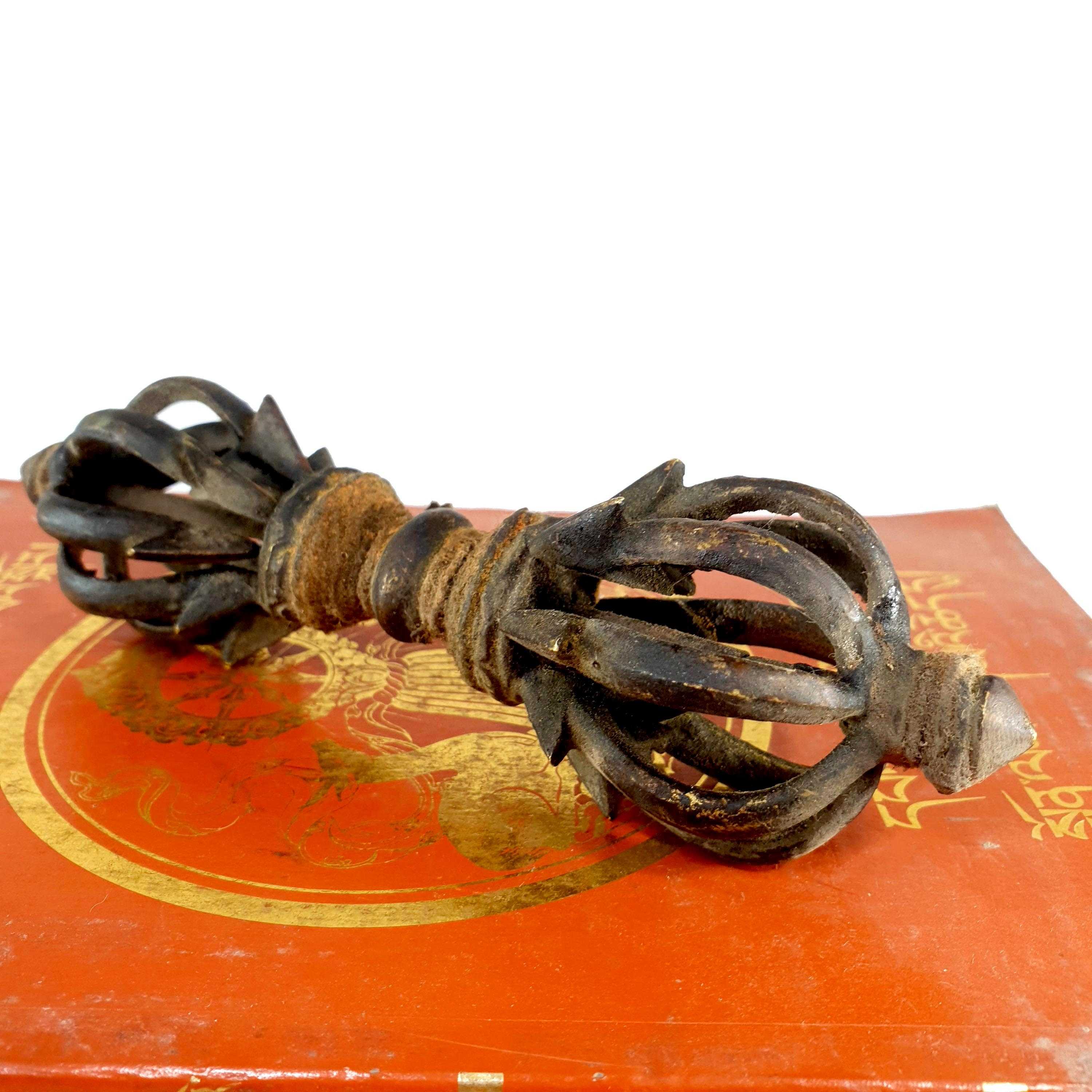 Nine Point Dorje Vajra Antique Finishing
