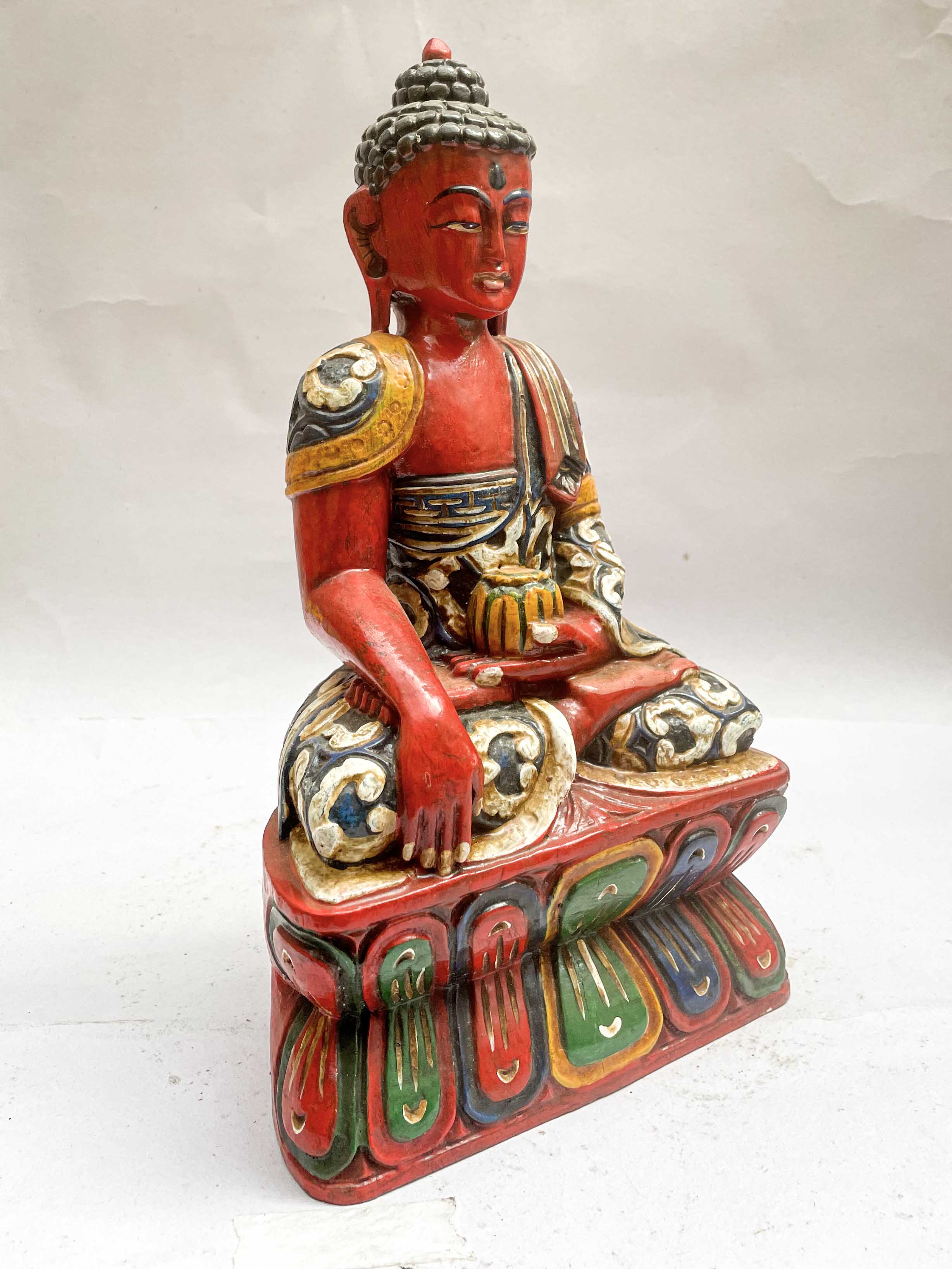 Buddhist Wooden Statue Of Shakyamuni Buddha In Red Color, traditional Color Finishing