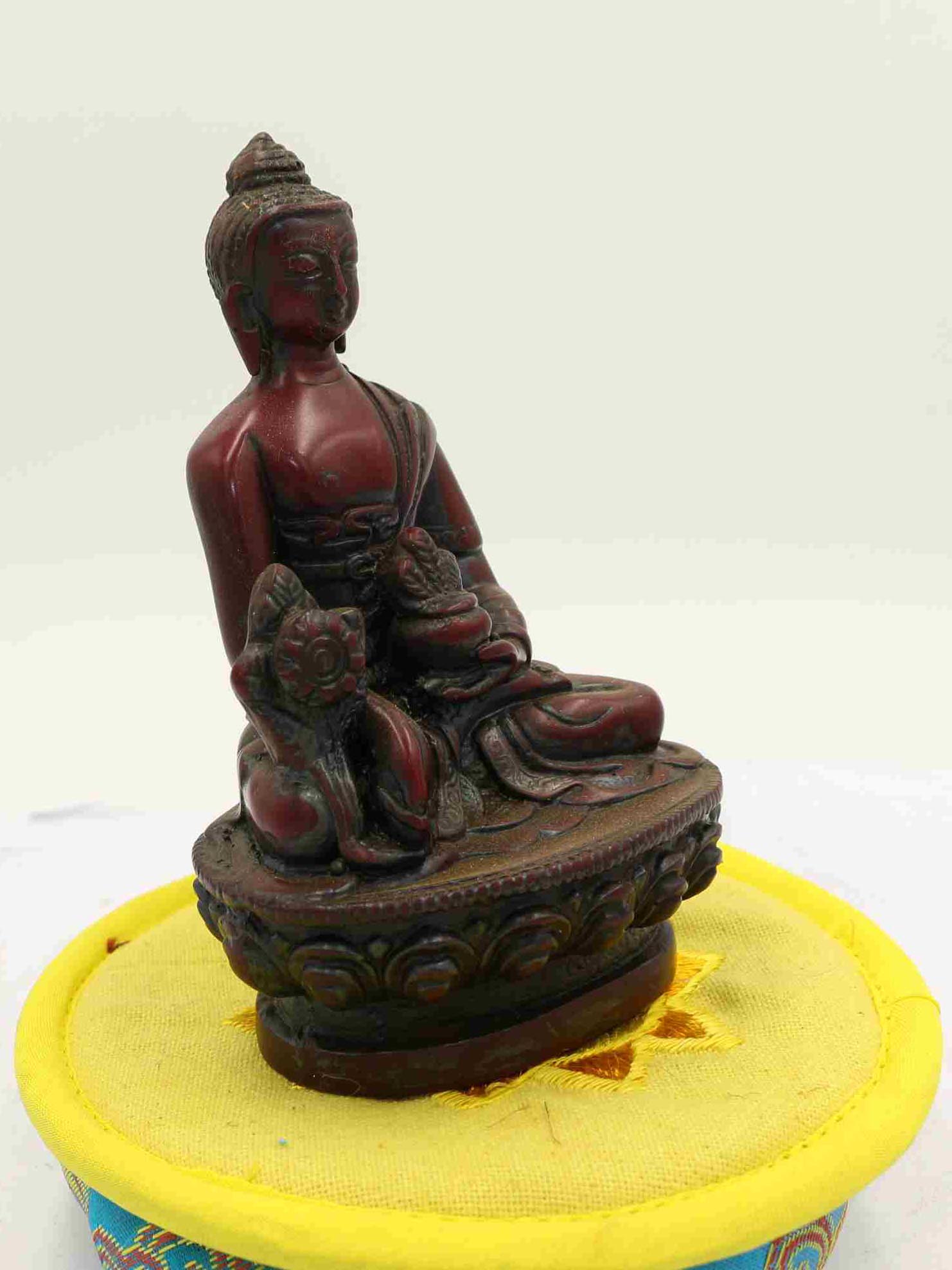 Buddhist Statue Of Medicine Buddha, red Resin Buddha