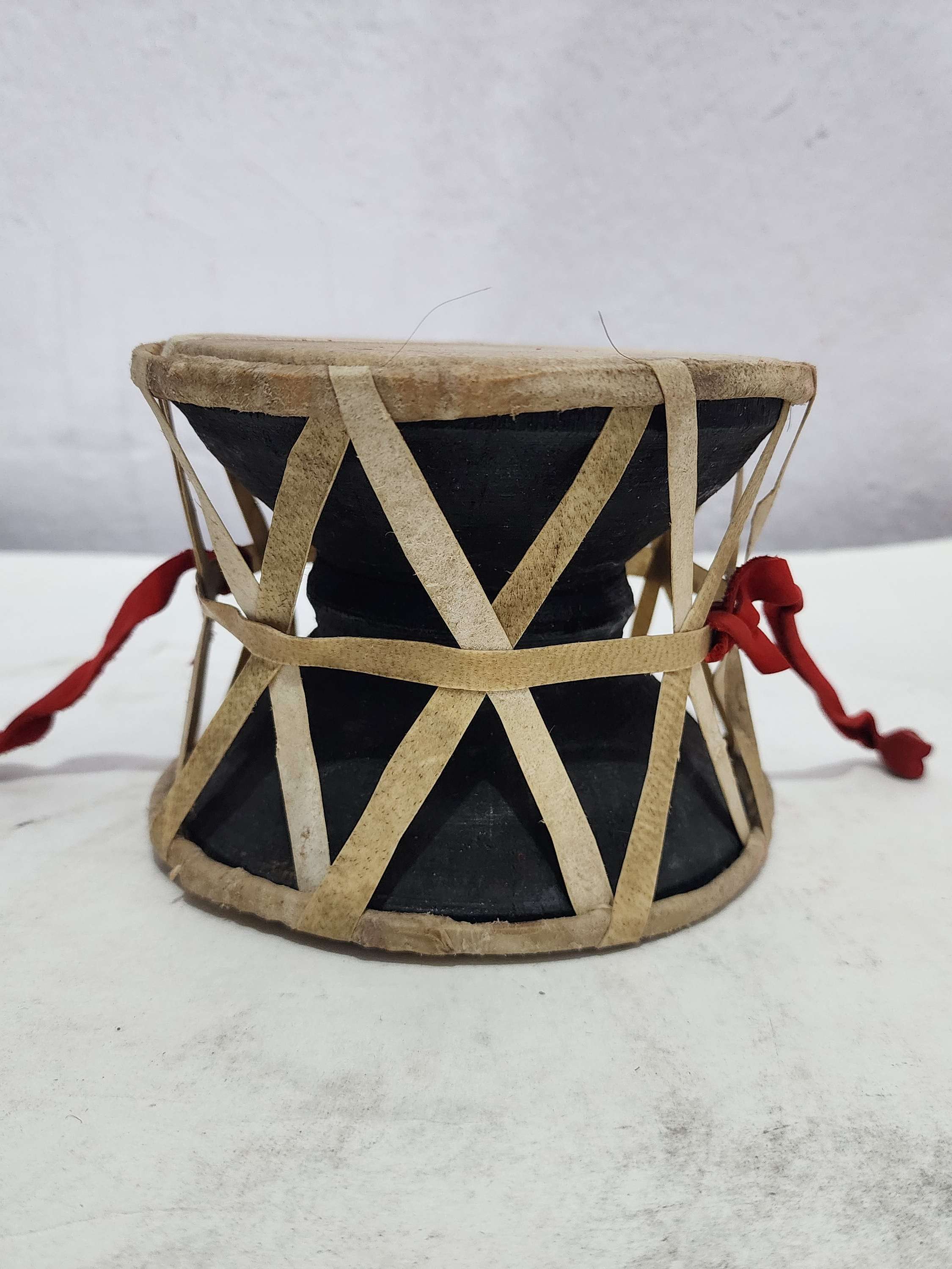 High Quality Nepali Folk Musical Instrument damaru, Musical Instrument To Many Religious Practice, Made On Copper Base