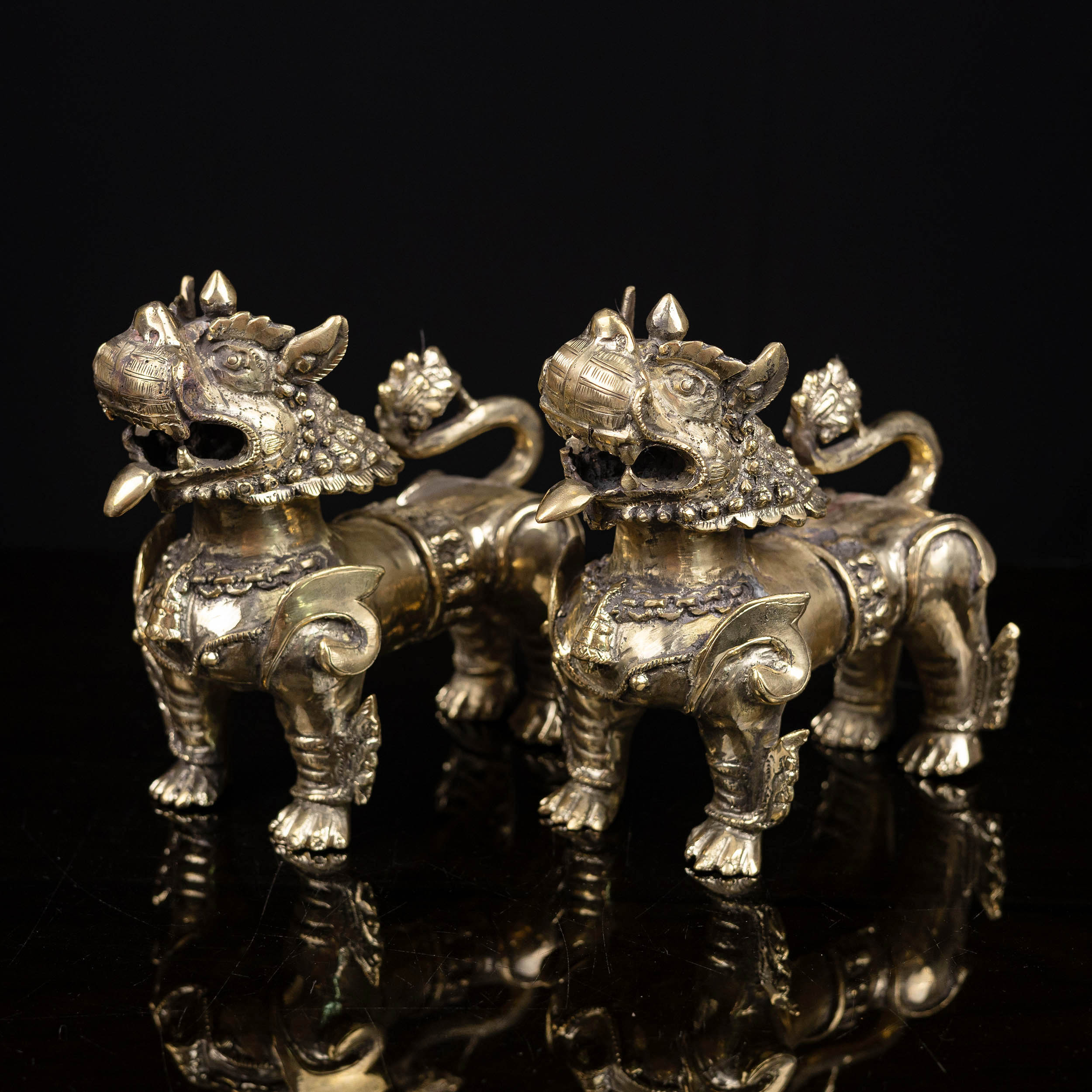 Buddhist Statue Of [temple Lion Pair] Set, [sand Casting]
