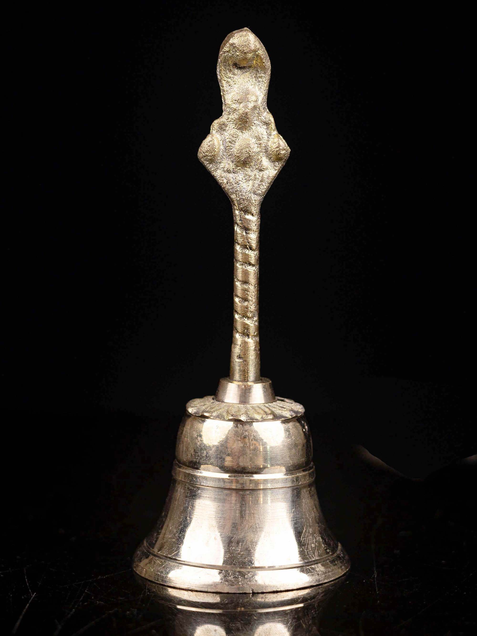 [bell], [nepali], Ritual Item