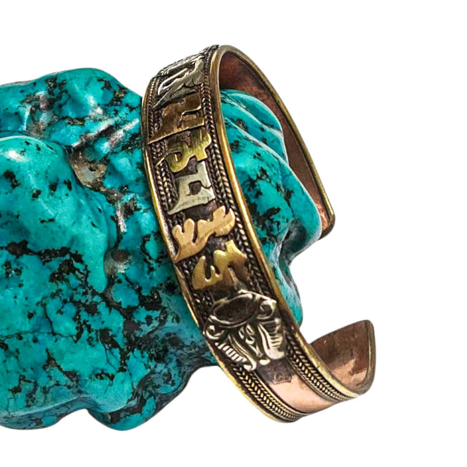 [metal Bracelet], With [omph] Design