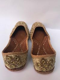 Jaipuri Jutti Curse Shoes, With Leather And Bead Design