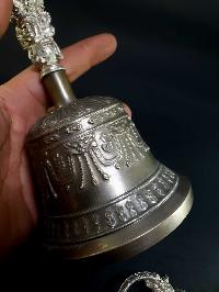 thumb5-Bell and Dorje-18483
