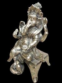 thumb3-Ganesh-24644