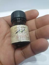 thumb2-Essential Oil-25037