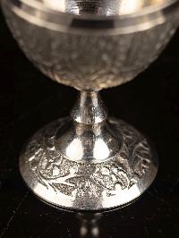 Wine Serving Glass With [carving]