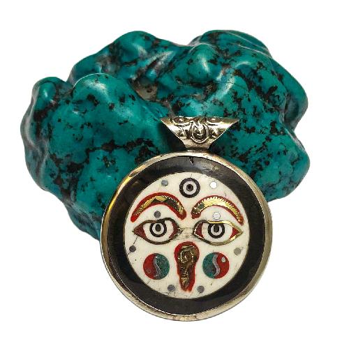 This 5cm tall Metal Pendants With Buddha Eye In Center, Stone Setting (Product Code: HMS36141) weighs 0.01kg and is available at an offer price of US$1.