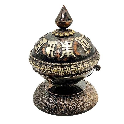 This 16cm tall  (Product Code: HMS37079) weighs 0.34kg and is available at an offer price of US$38.