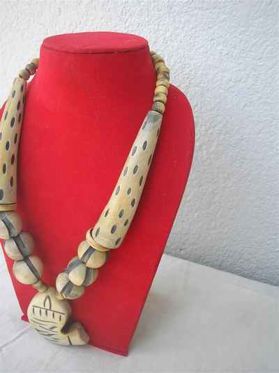 thumb1-Bead Necklace-3822