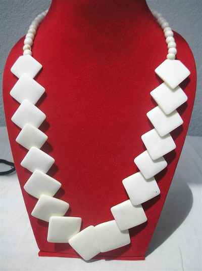 Bead Necklace-3840