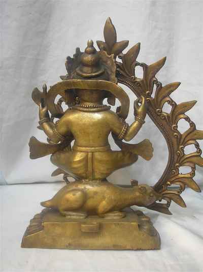 thumb1-Ganesh-4178