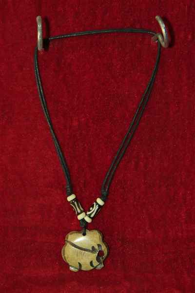 Bone Pendant-7072