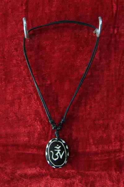 Bone Pendant-7106