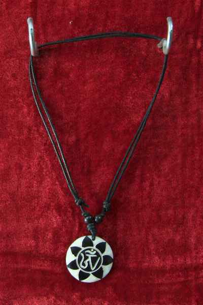 Bone Pendant-7138