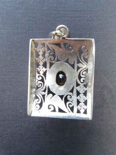 thumb1-Silver Pendant-8660