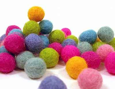 Felt Beads-9279