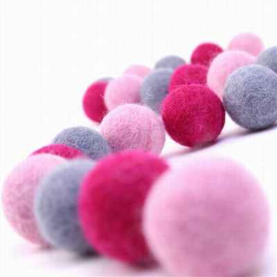 Felt Beads-9304