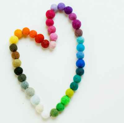 Felt Beads-9309